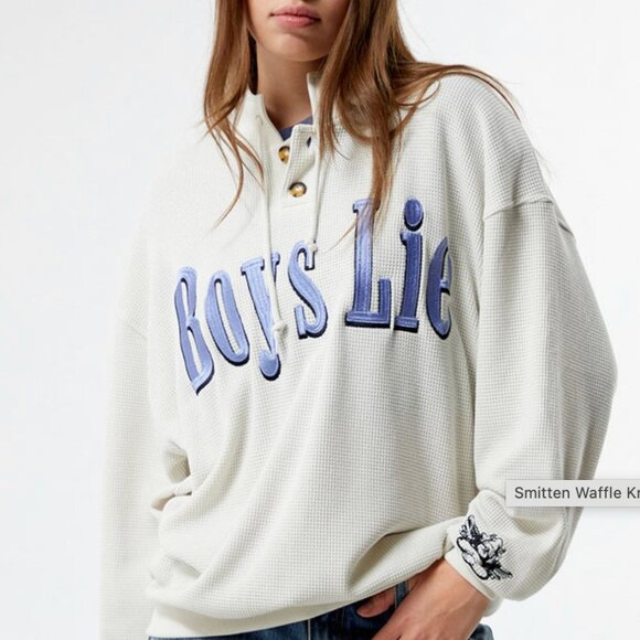 Boys Lie - Smitten Henley Boyfriend Crewneck - Cream - S/M - Picture 2 of 6